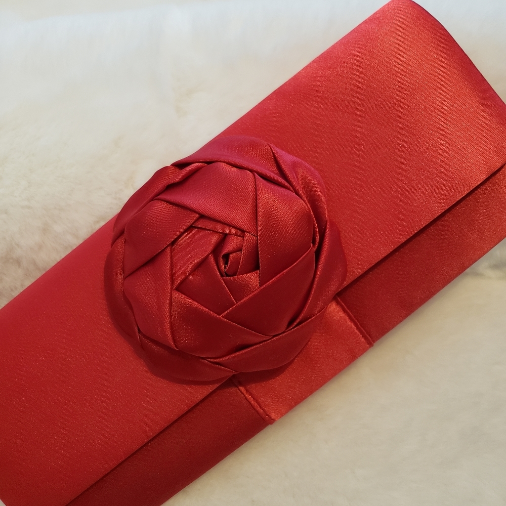 Red Satin evening bag with ribbon rose 🌹